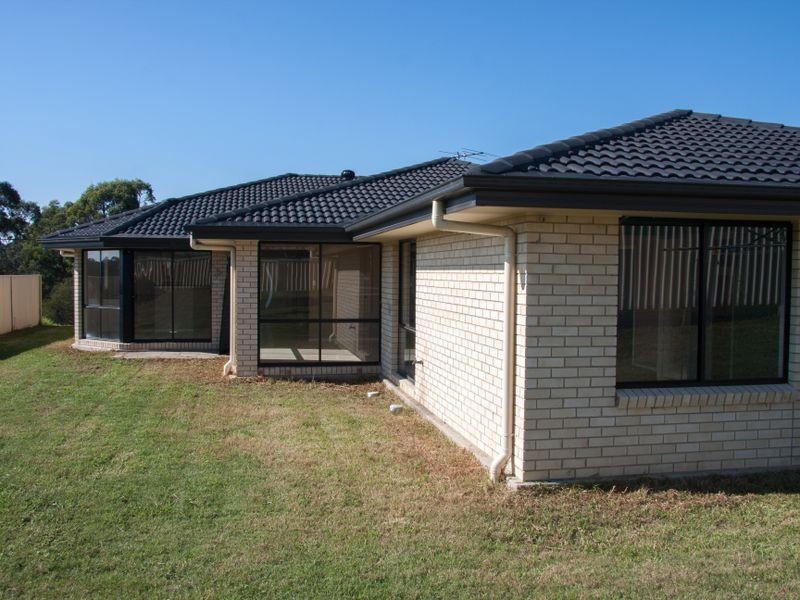 10 Dunlop Street, Kearsley NSW 2325