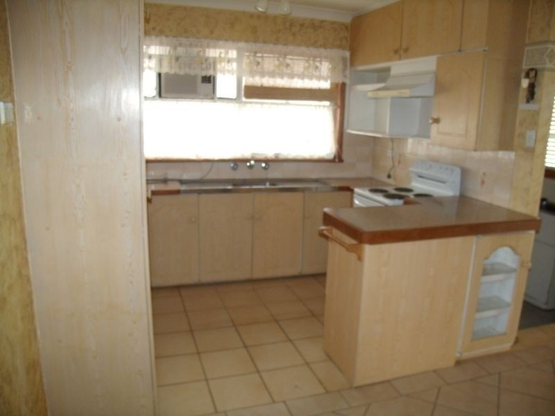 17 Merthyr Street, Kurri Kurri NSW 2327