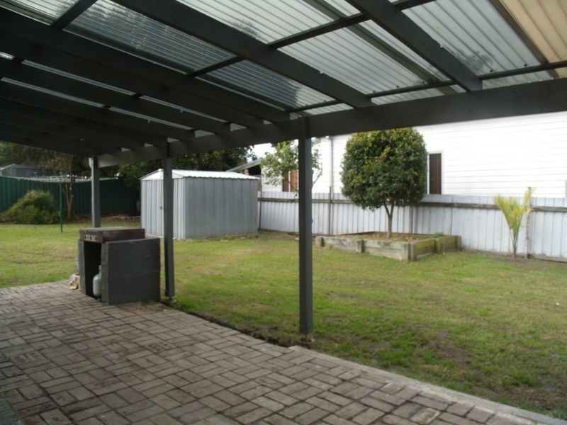 1a Albury, Abermain NSW 2326