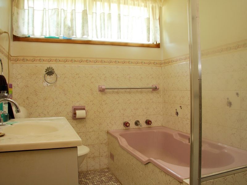 48 Lismore Street, Abermain NSW 2326