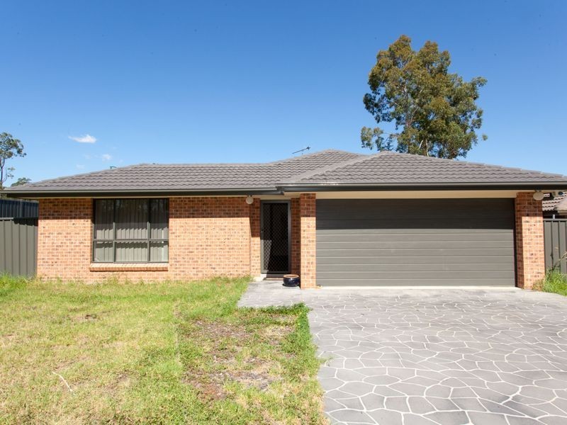 13 Aston Ave, Cessnock NSW 2325