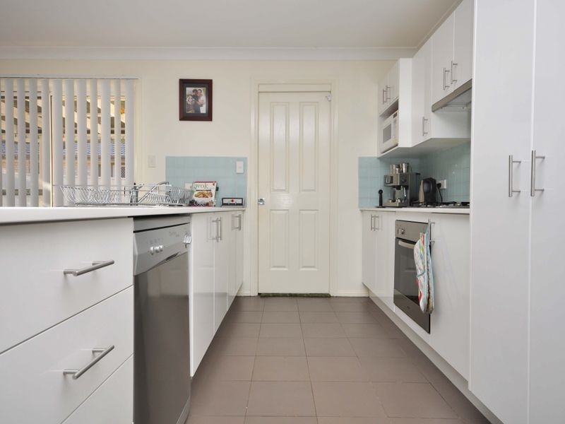 22 Zinfandel Circuit,, Cessnock NSW 2325