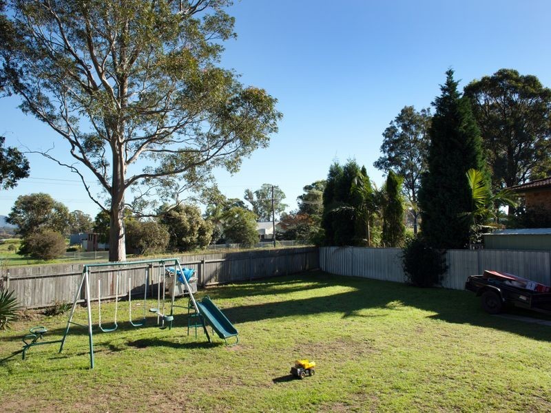 25 Alkira Ave, Cessnock NSW 2325