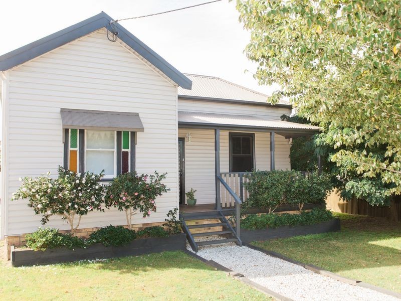 10 Nelson Street, Cessnock NSW 2325