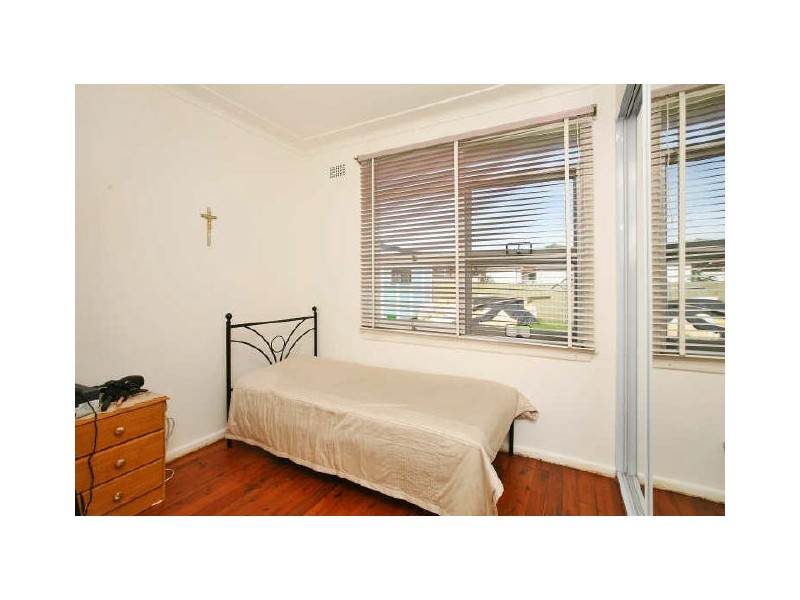 38 Keats Avenue, Riverwood NSW 2210