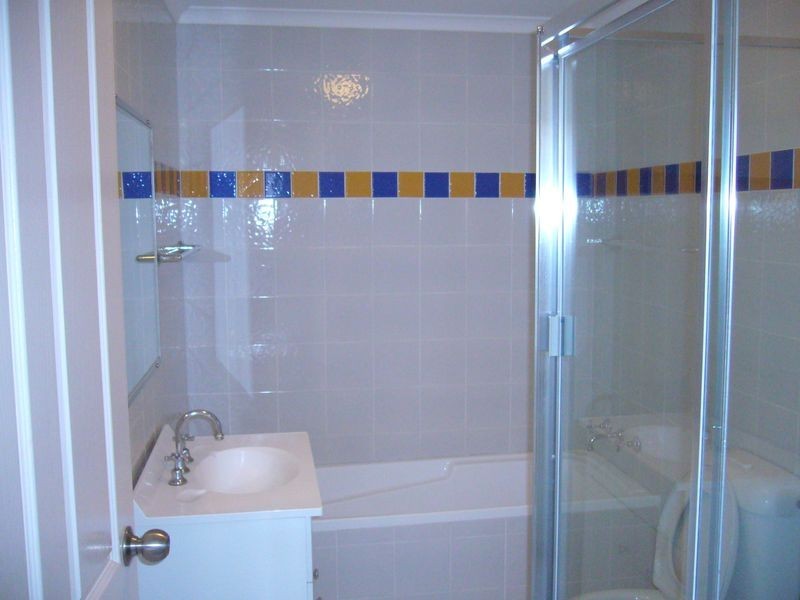 18/2-8 Short Road, Riverwood NSW 2210