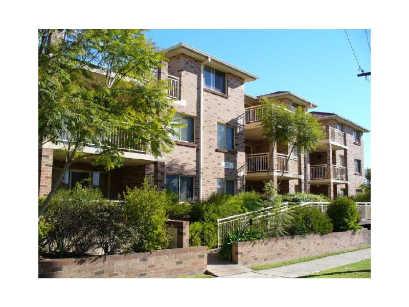 6/30-32 Coleridge Street, Riverwood NSW 2210