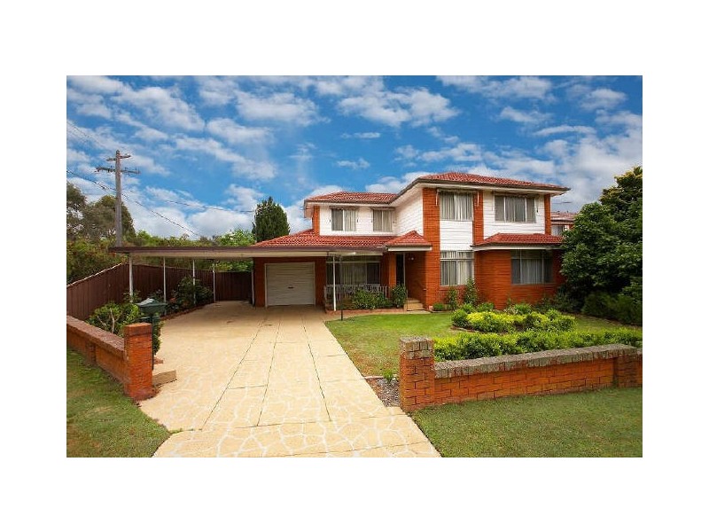 9 Henry Road, Riverwood NSW 2210