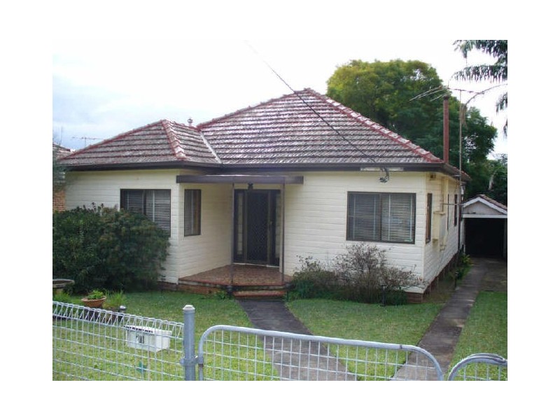 20 Lillian Road, Riverwood NSW 2210