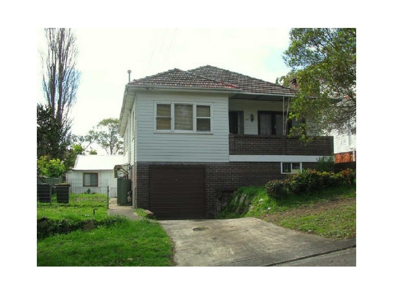 3 Evans Street, Peakhurst NSW 2210