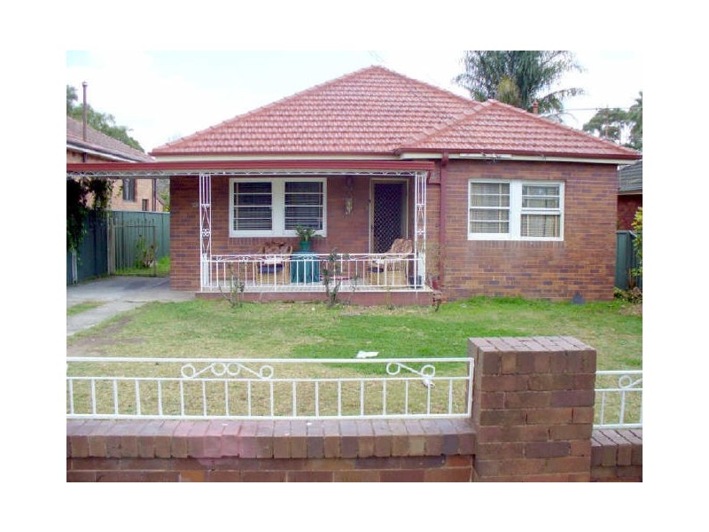 151 Belmore Road, Peakhurst NSW 2210