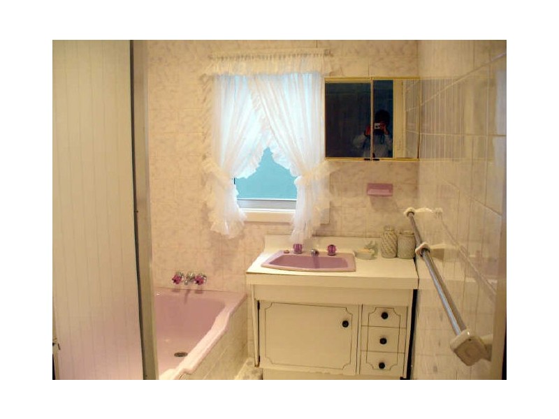 245 Bonds Road, Riverwood NSW 2210