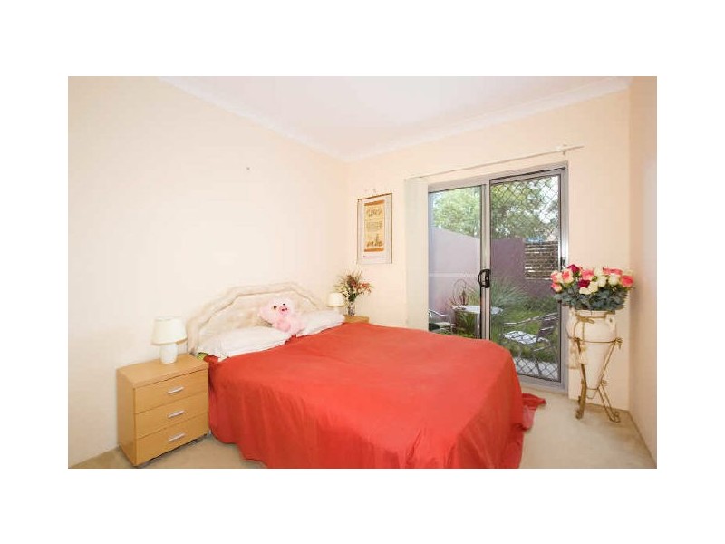 4/8-12 Coleridge Street, Riverwood NSW 2210