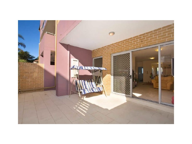 4/8-12 Coleridge Street, Riverwood NSW 2210