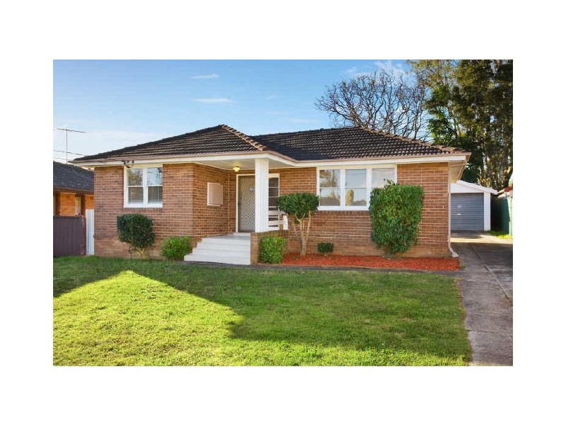 16 Coorabin Place, Riverwood NSW 2210