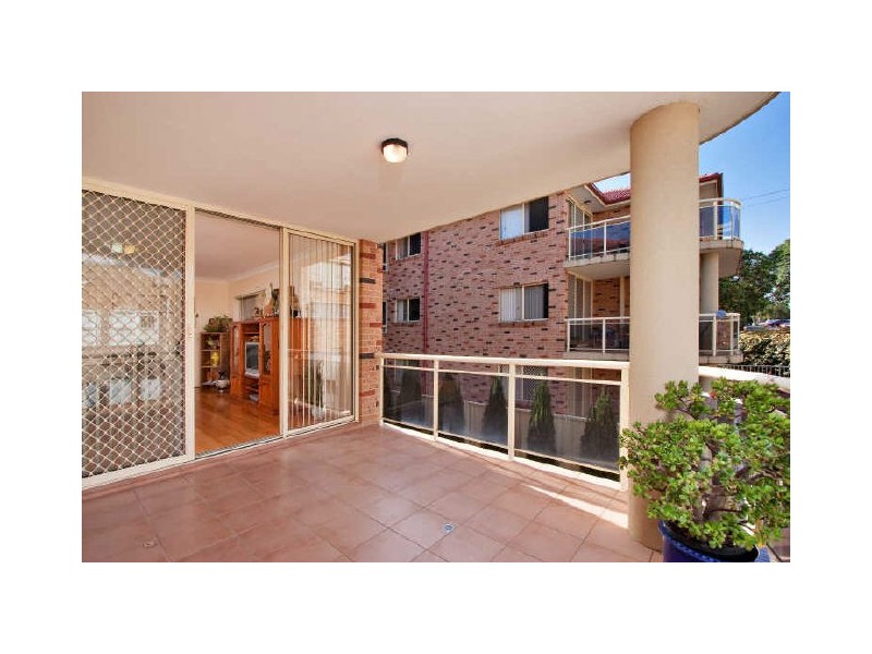 17/27-33 Coleridge Street, Riverwood NSW 2210