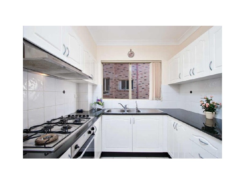 17/27-33 Coleridge Street, Riverwood NSW 2210