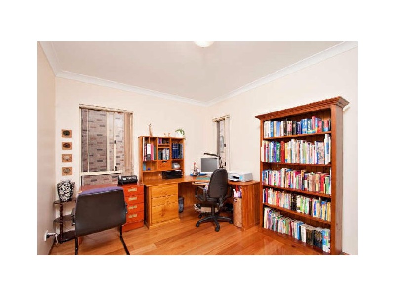 17/27-33 Coleridge Street, Riverwood NSW 2210