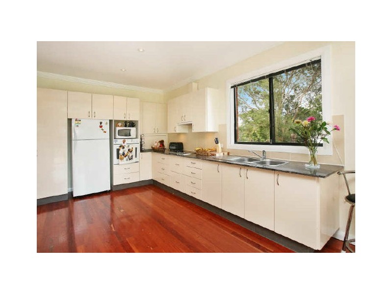 74 Clarendon Road, Peakhurst NSW 2210