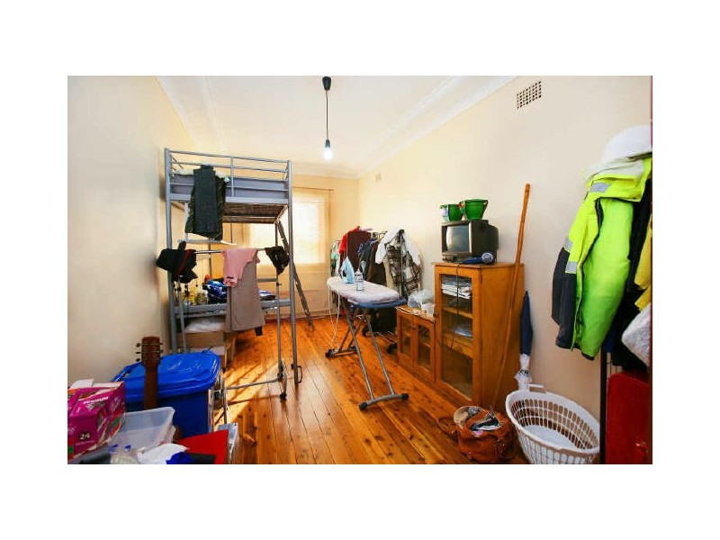 282 Belmore Rd, Riverwood NSW 2210