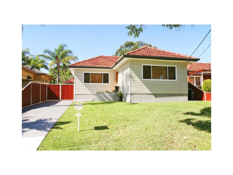 10 Erskine Street, Riverwood NSW 2210