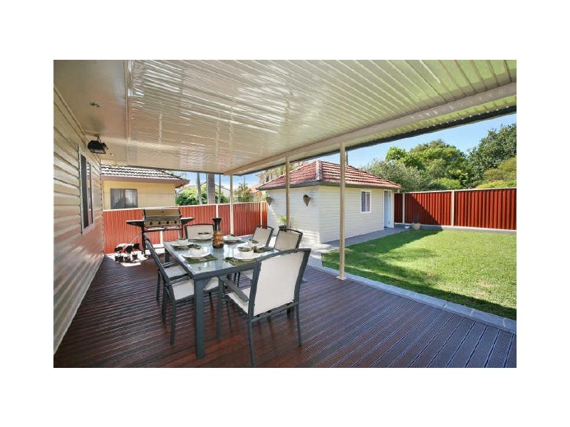 10 Erskine Street, Riverwood NSW 2210