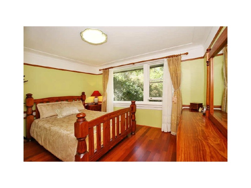 41 Mavis Avenue, Peakhurst NSW 2210