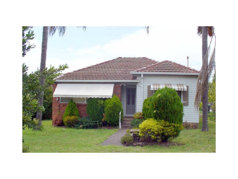 10 Henry Road, Riverwood NSW 2210