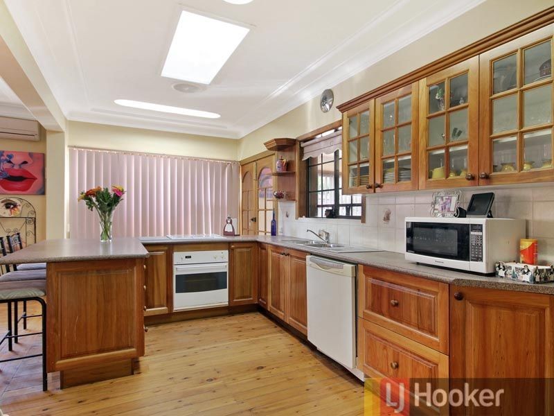 28 Elwin Street, Peakhurst NSW 2210