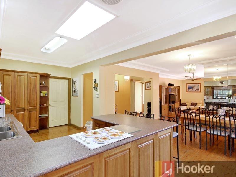 28 Elwin Street, Peakhurst NSW 2210