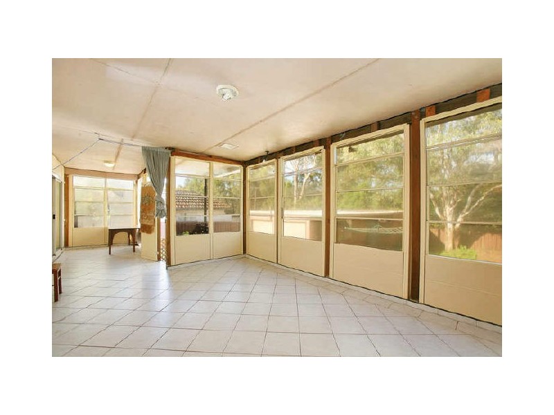 18 Grove Avenue, Narwee NSW 2209