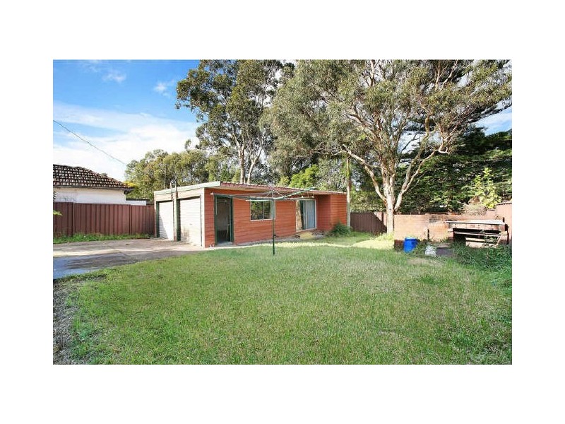 18 Grove Avenue, Narwee NSW 2209