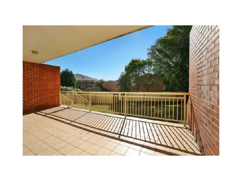 2/2-8 Short Road, Riverwood NSW 2210