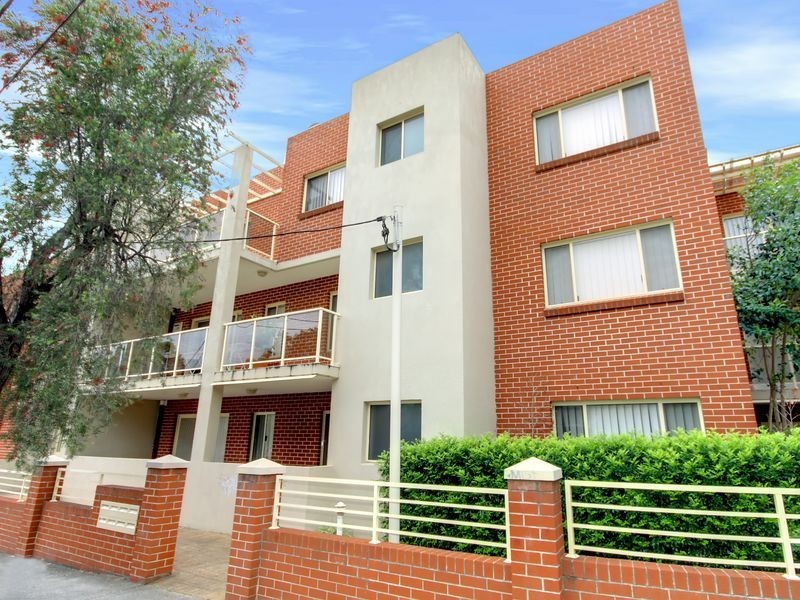 5/2 Phillip Street, Riverwood NSW 2210