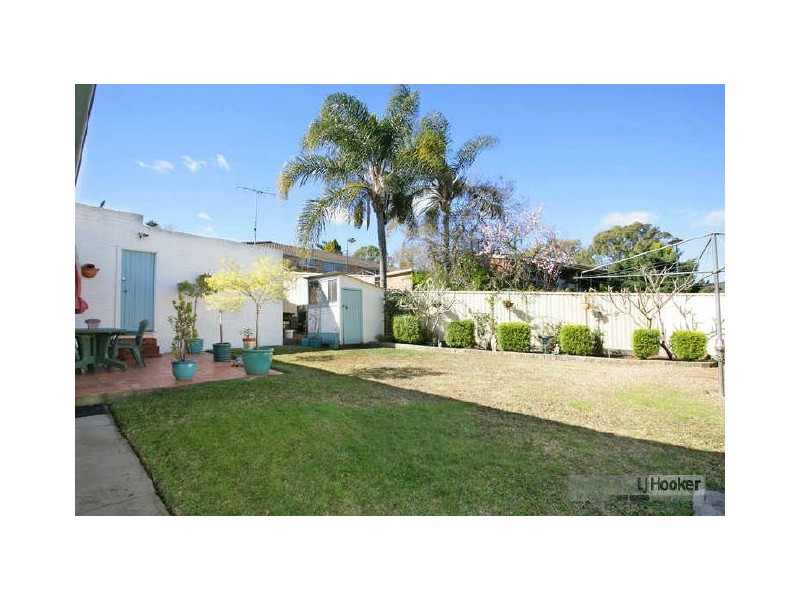 5 Basil Street, Riverwood NSW 2210