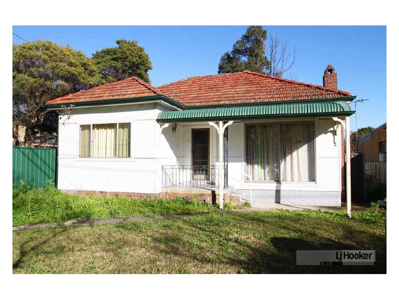135 Belmore Road, Riverwood NSW 2210