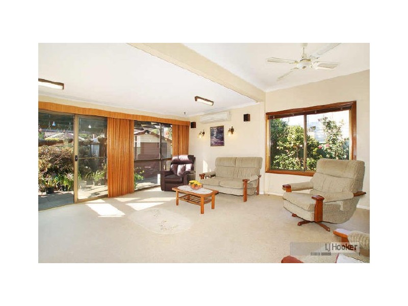 18 Bonaparte Street, Riverwood NSW 2210