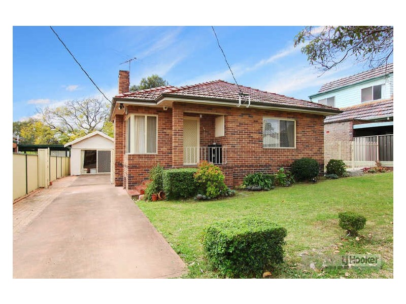 9 Baumans Road, Riverwood NSW 2210