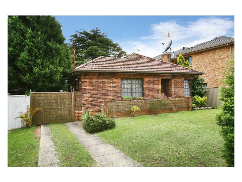 28 Weemala Avenue, Riverwood NSW 2210