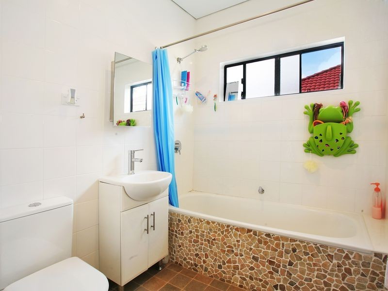 33 Alverstone Street, Riverwood NSW 2210