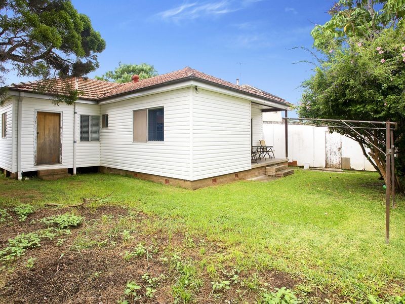 175A Victoria Road, Punchbowl NSW 2196