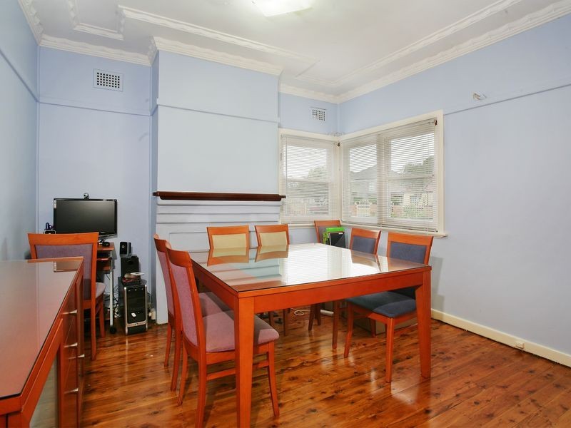 14 Shenstone Road, Riverwood NSW 2210