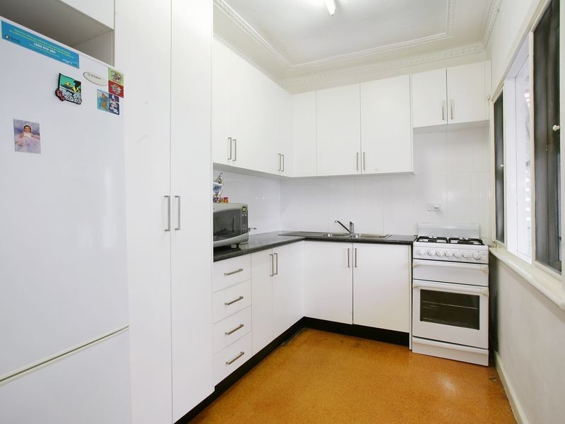 14 Shenstone Road, Riverwood NSW 2210