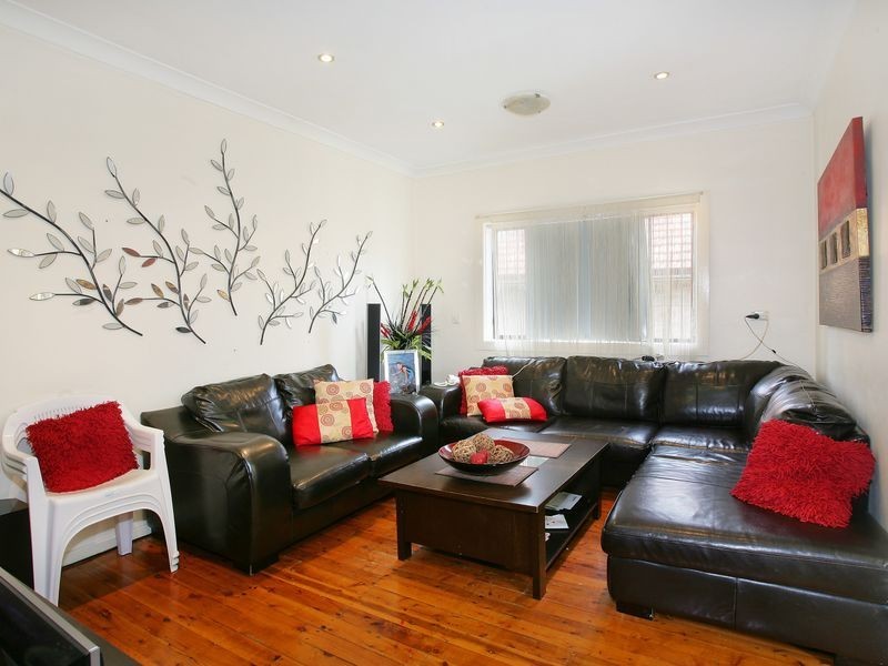 33 Mazarin Street, Riverwood NSW 2210