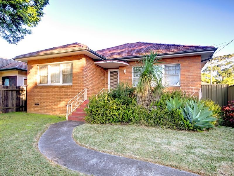 31 Webb Street, Riverwood NSW 2210