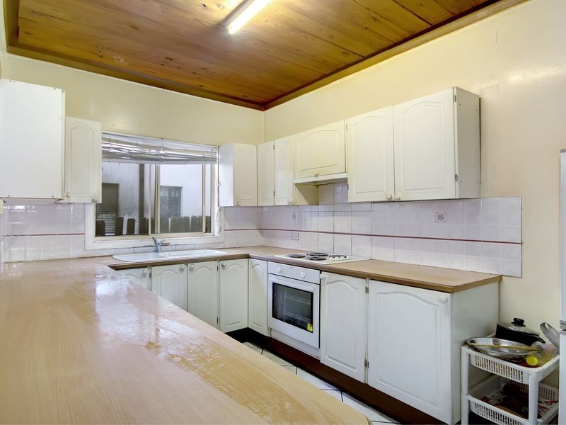 17 Shenstone Road, Riverwood NSW 2210