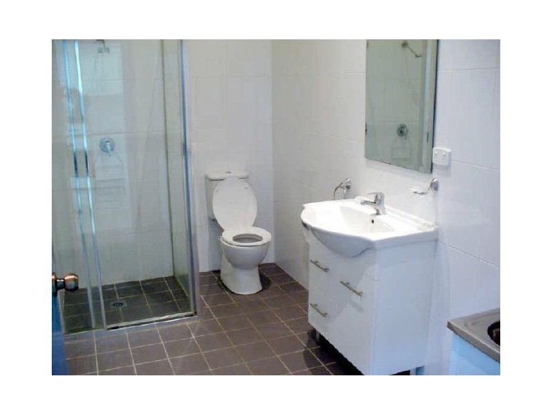 2C Morotain Ave, Riverwood NSW 2210