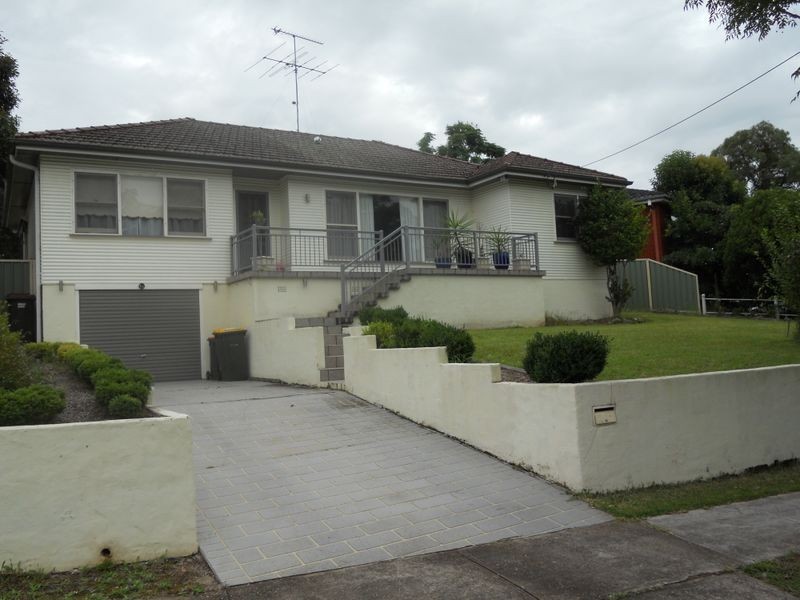 9A Hawkey Crescent, Camden NSW 2570