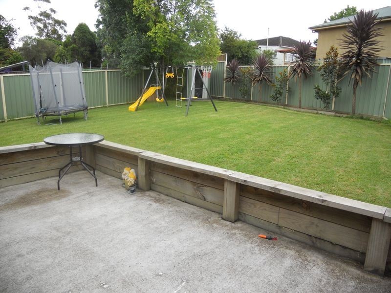 9A Hawkey Crescent, Camden NSW 2570