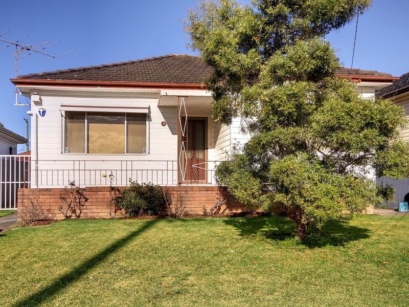 15 Weemala Avenue, Riverwood NSW 2210